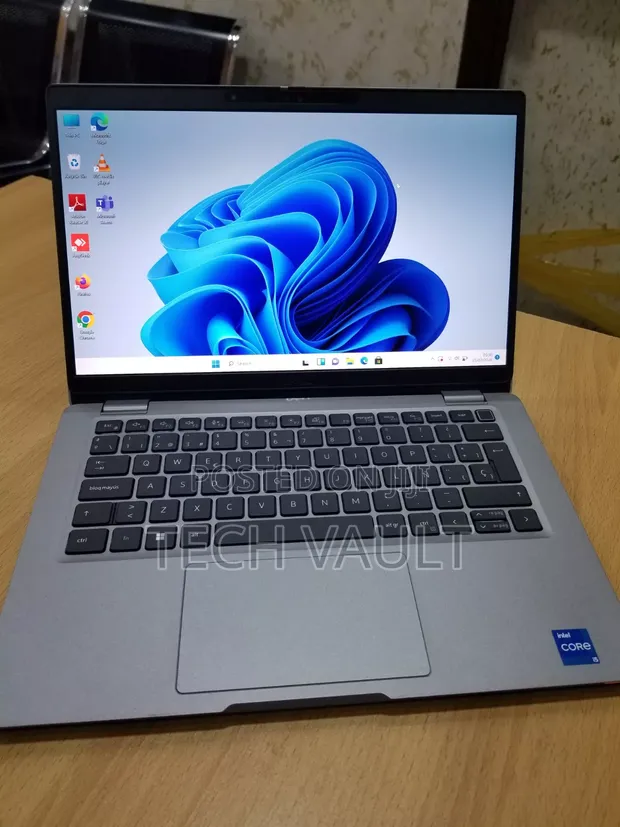 New Dell Latitude 5330 Laptop - 1