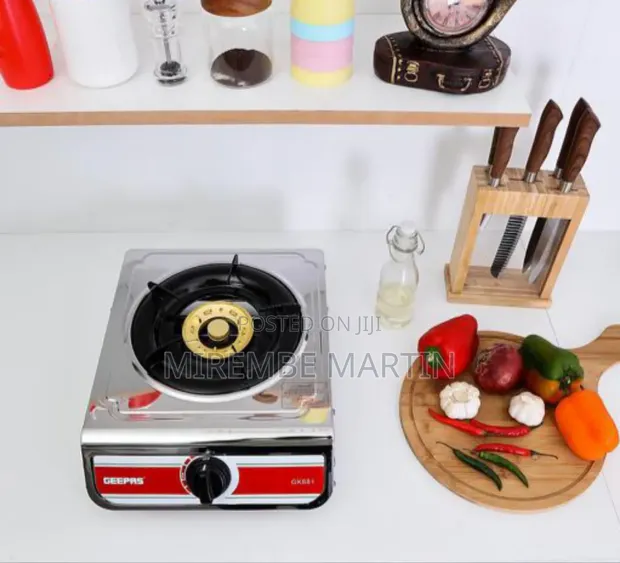 Geepas GK681 Single Burner Gas Cooker - Auto Ignition - 1