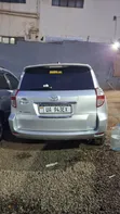 Toyota Vanguard 2010 Silver - 2