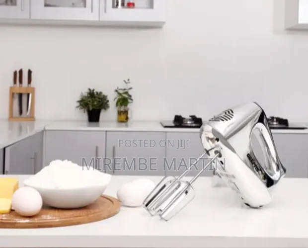Geepas GHM6127 200W Hand Mixer - 1
