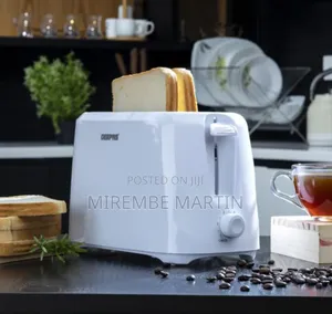Geepas GBT36515 2 Slice Bread Toaster