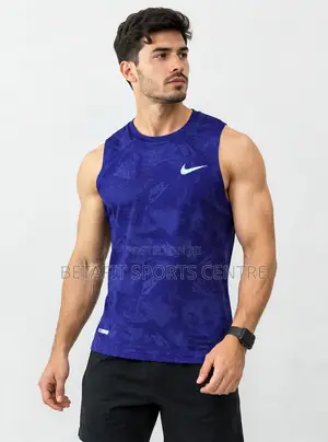 Brand New Nike Sleeveless T-Shirt
