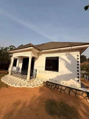 4 Bedroom House for Sale in Wakiso - Namasanga
