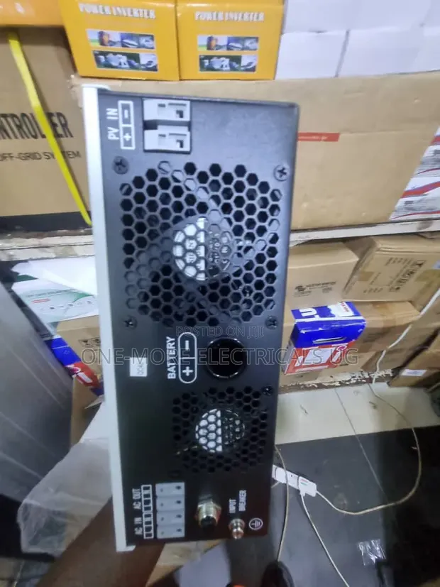 Sumry 1000VA/12V Smart Hybrid Inverter Charger - 1