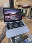 Apple MacBook 2010 Laptop - 3