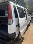 Toyota Noah 2.0 AWD (8 Seater) 2001 White - 5
