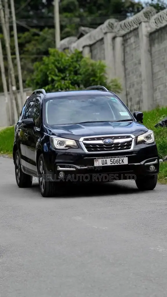 Subaru Forester 2014 Black - 1