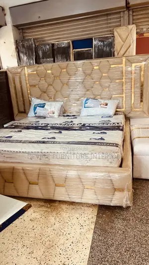 World Industries 6x6 Super King Bed Frame - Cream