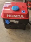 Honda EG1000 Portable Petrol Generator - 2