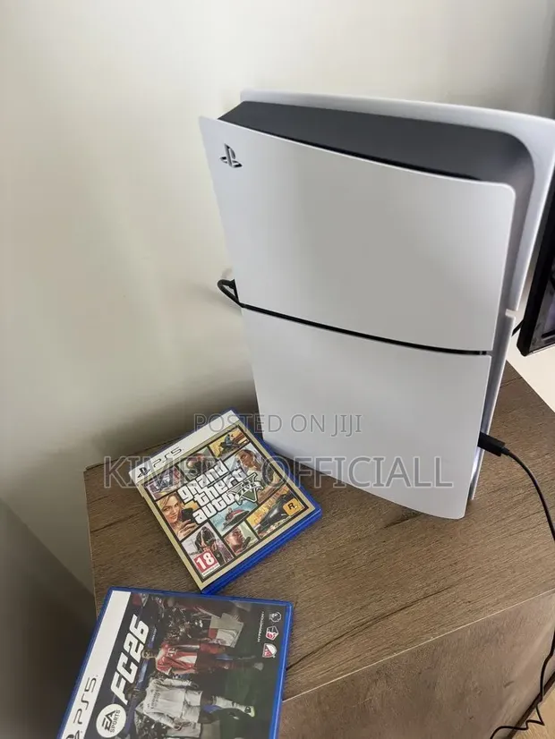 PS5 Slim Disc Edition with 1 Controller & 2 Games (UK Used) - 1
