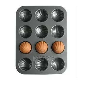 12-Hole Carbon Steel Shell Shaped Cake Mold