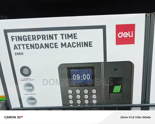 Deli E3960 Fingerprint Attendance Machine - 1