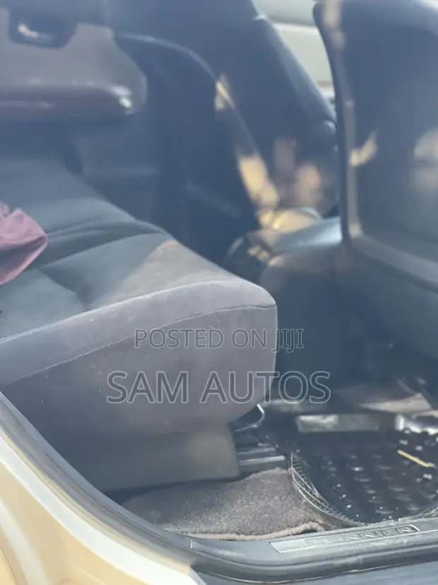 Toyota Harrier 2008 - 1