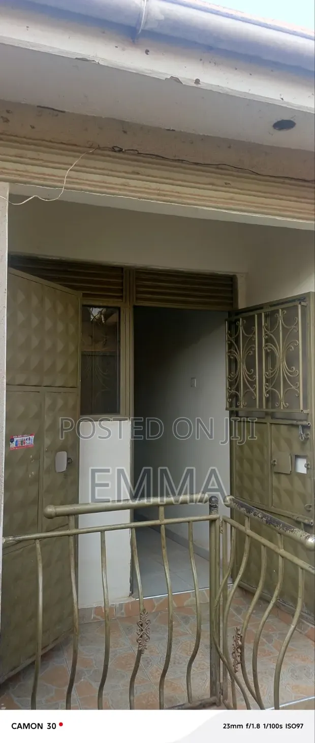 1 Bedroom House for Rent in Kisomesa, Nabweru - 1