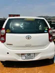 Toyota Passo 1.0 AWD 2012 White - 2