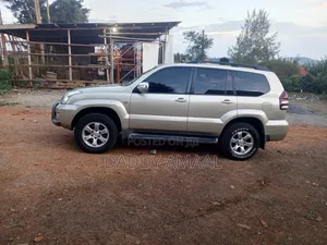 Toyota Prado VX for Hire