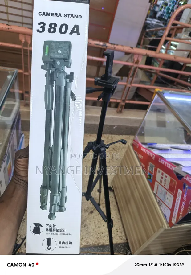 380A Professional Tripod for DSLR Cameras & Mobile Phones - 1