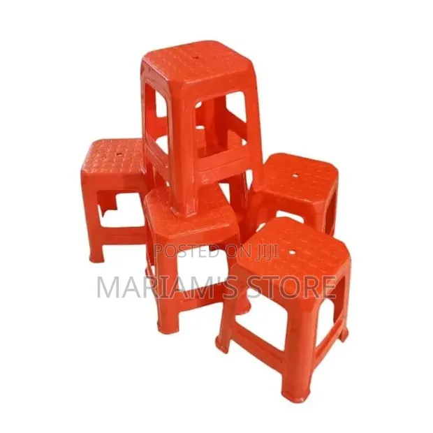 Set of 6 Heavy-Duty Plastic Stools - 1