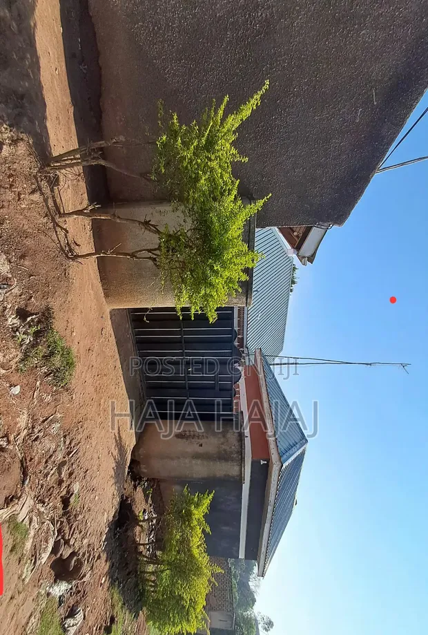4 Bedroom House for Sale in Busula, Wobulenzi TC - 1