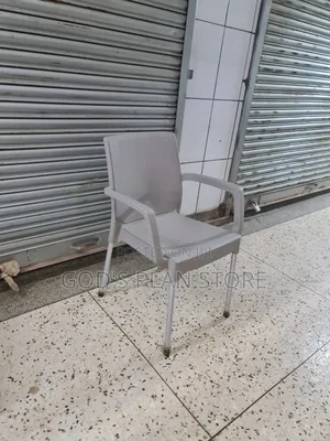 Boss Man Dining Plastic Chairs