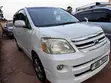 Toyota Noah 2005 White - 2