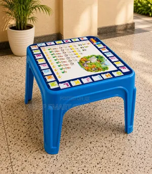 Brand New Kids Study/Reading Table
