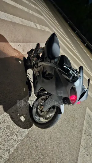 Yamaha YZF-R 2003 Sport Bike