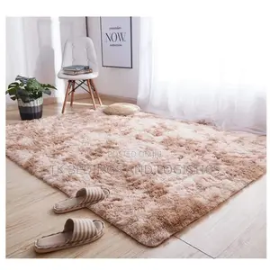 Fluffy Carpet (2m)