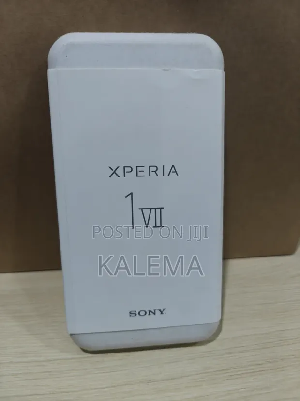 New Sony Xperia 1 VII 256GB Black - 1