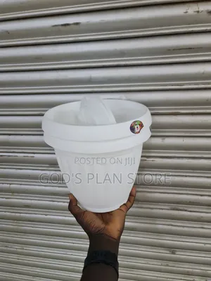 Gamla Plastic Flower Pots