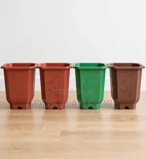 Self-Watering Plastic Flower Pots