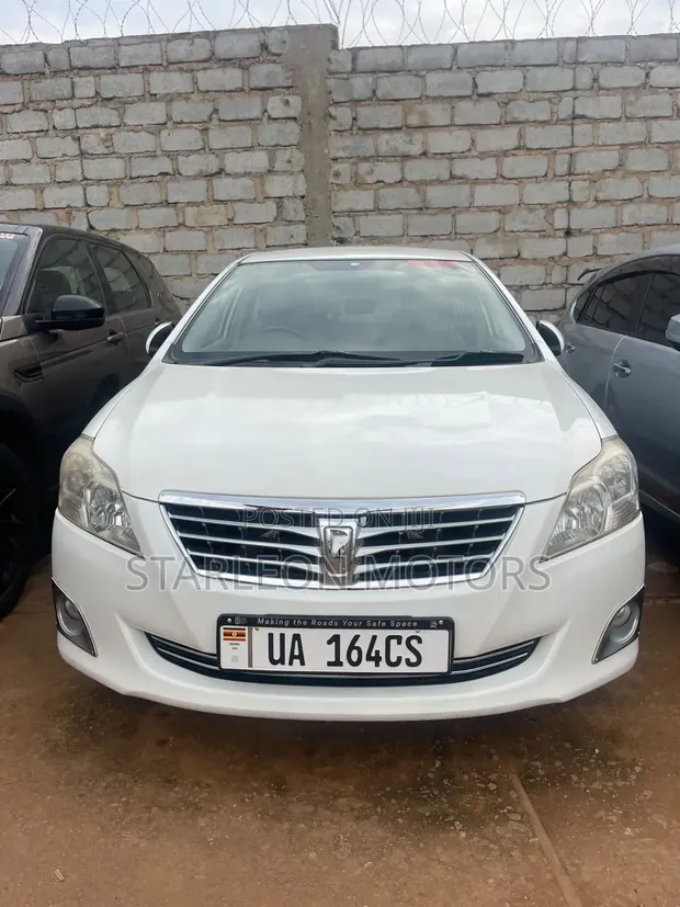Toyota Premio 2012 White - 1