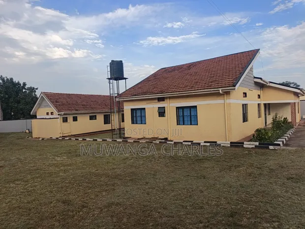 Office Space for Rent in Ntinda - 1