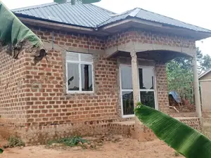 2-Bedroom House for Sale in Bombo Kiyana