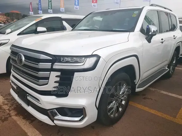 Toyota Land Cruiser LC300 Series for Rent - 1