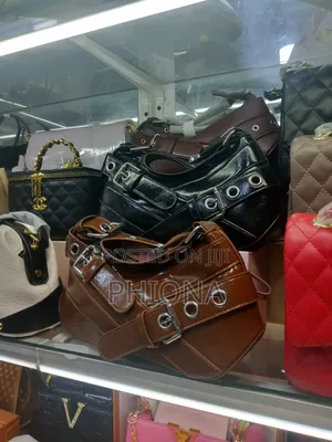 Women's Leather Handbag with Multiple Pockets