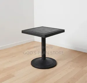 Lightweight Plastic Table for 4 People - Bars & Dining