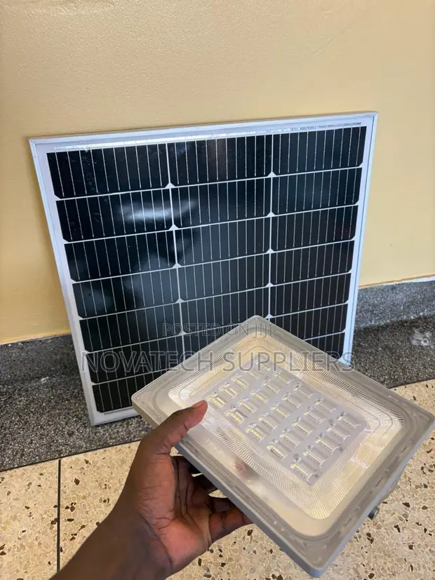 Blue Carbon WAWA Light 4.0 300W IP65 Solar Security Light - 1