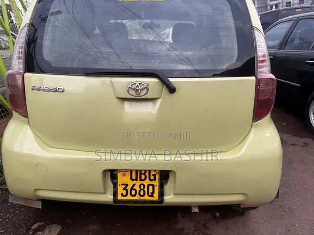 Toyota Passo 2006 Yellow - 1