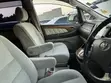 Toyota Alphard 2006 White - 5