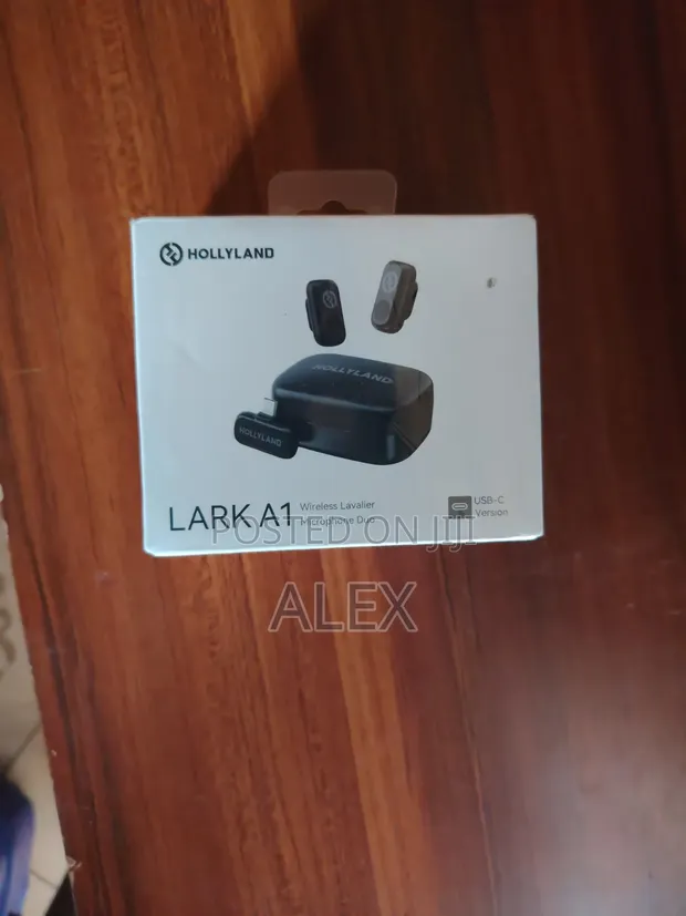 Hollyland Wireless Microphone - Brand New - 1