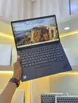 Lenovo ThinkPad X1 Carbon Laptop - Intel Core i7, 16GB RAM, 256GB SSD - 1