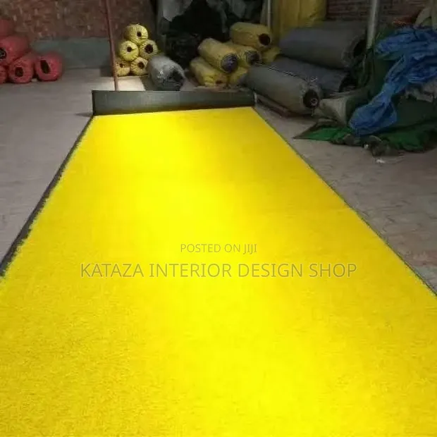 Yellow Grass Carpet - 50sqm x 2m - 1