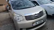 Toyota Noah 2012 - 2