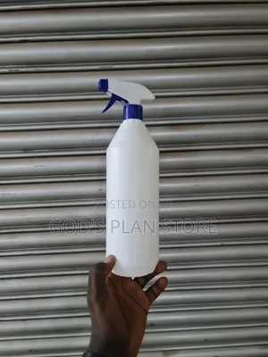 1000ml Plastic Spray Bottles