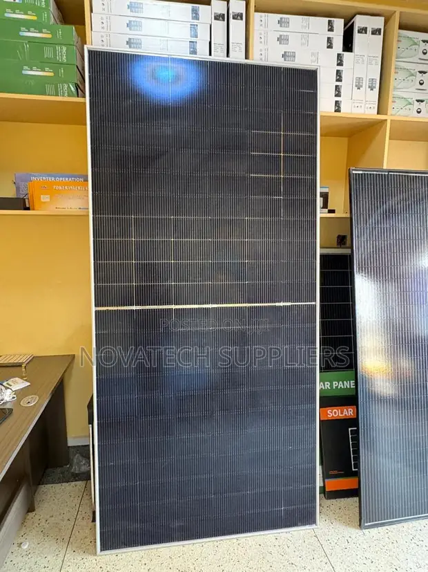 Brand New 600W Monocrystalline Solar Panel 48V - 1