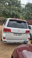 Toyota Land Cruiser V8 2012 White - 2