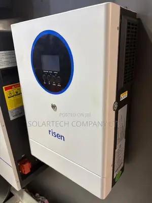 Risen 6.2kVA Hybrid Solar Inverter 50/60Hz with 500V MPPT