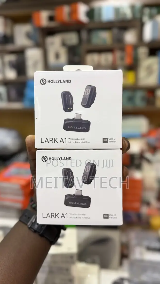 Hollyland Lark A1 Wireless Lavalier Mic Duo (USB-C) - 1