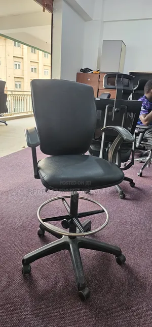 Adjustable Counter Leather Office Chair